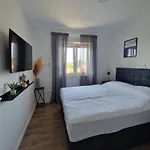 Deluxe Mila Apartman *