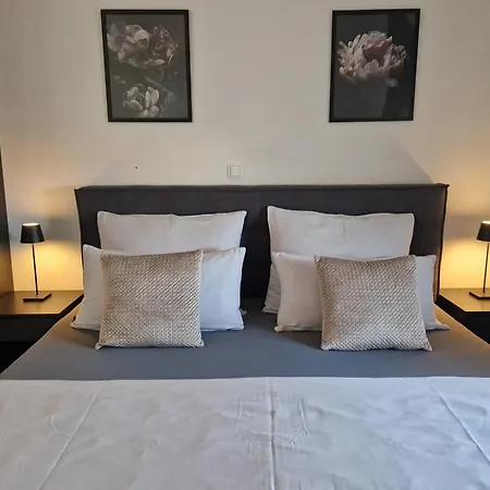 Deluxe Mila Apartment Nin
