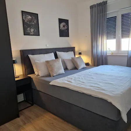 Deluxe Mila Apartman